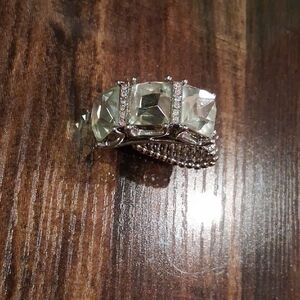 Elegant Silver Crystal Ring